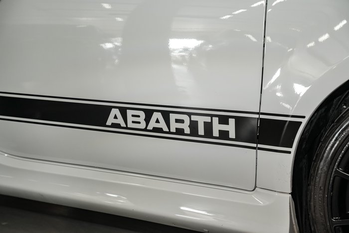 2021 Abarth 595 Competizione