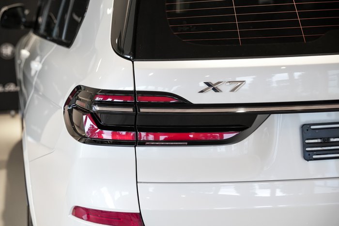 2023 BMW X7 xDrive40d M Sport