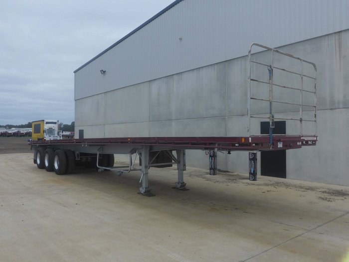 2013 Krueger 22 Pallet Flat Top