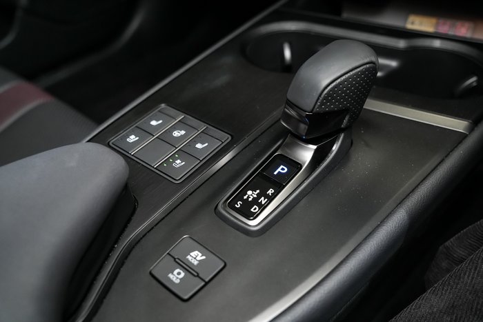 2024 Lexus UX 300h F Sport