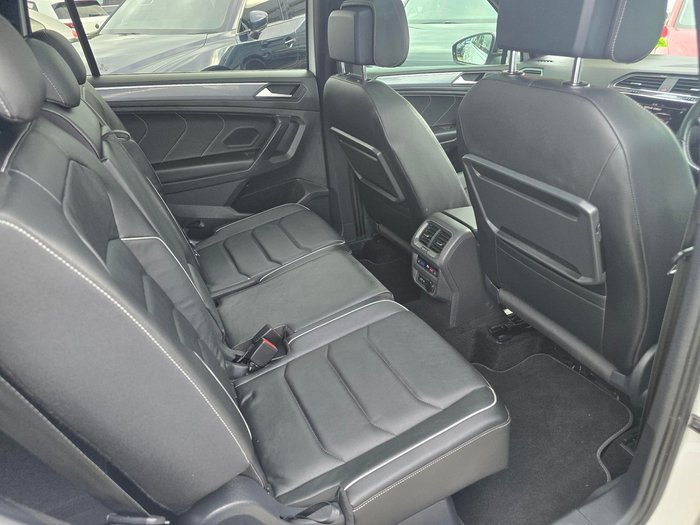 2021 Volkswagen Tiguan 162TSI R-Line