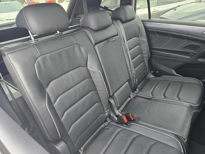 2021 Volkswagen Tiguan 162TSI R-Line