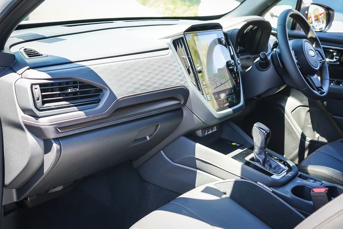 2025 Subaru FORESTER