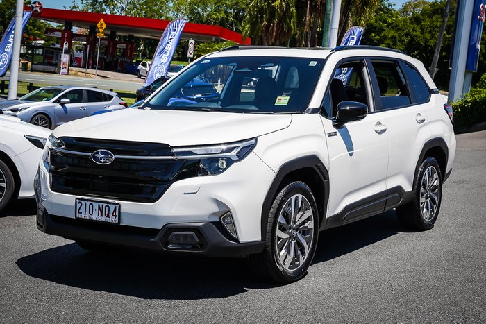 2025 Subaru FORESTER