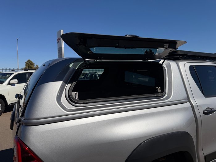 2022 Toyota Hilux Rugged X Silver