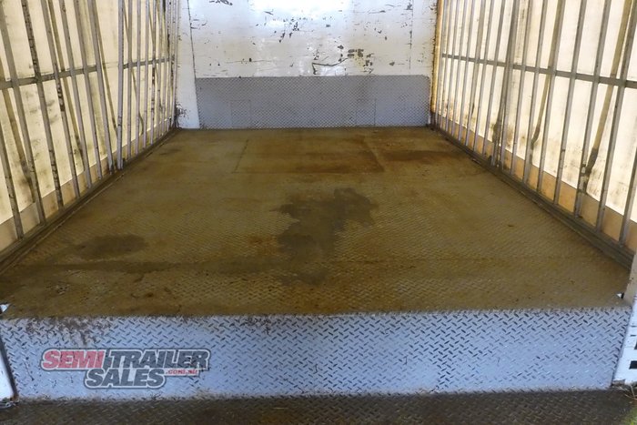 2004 Vawdrey 22 Pallet Dropdeck Curtainsider