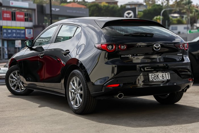 2025 Mazda 3 G20 Pure