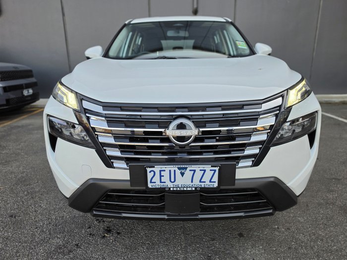 2026 NISSAN T33 ST