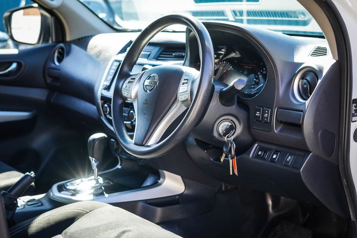 2019 NISSAN NAVARA SL (4x4)