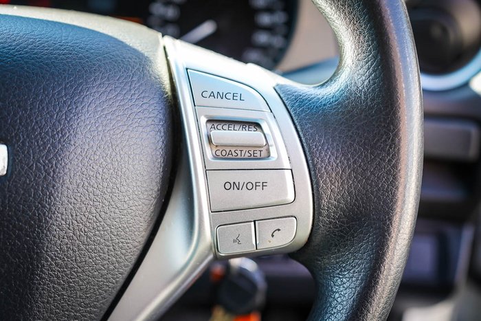 2019 NISSAN NAVARA SL (4x4)