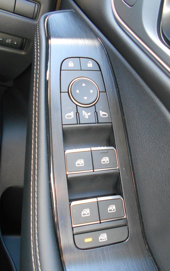 2025 NISSAN X-TRAIL TI-L