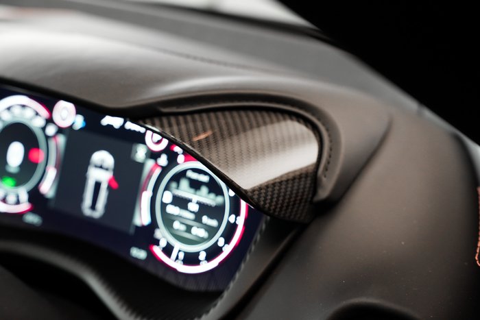 2023 Aston Martin DBX 707