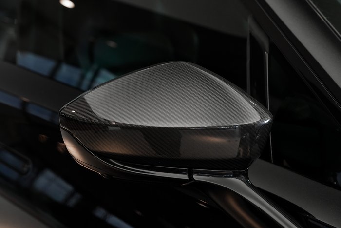 2023 Aston Martin DBX 707