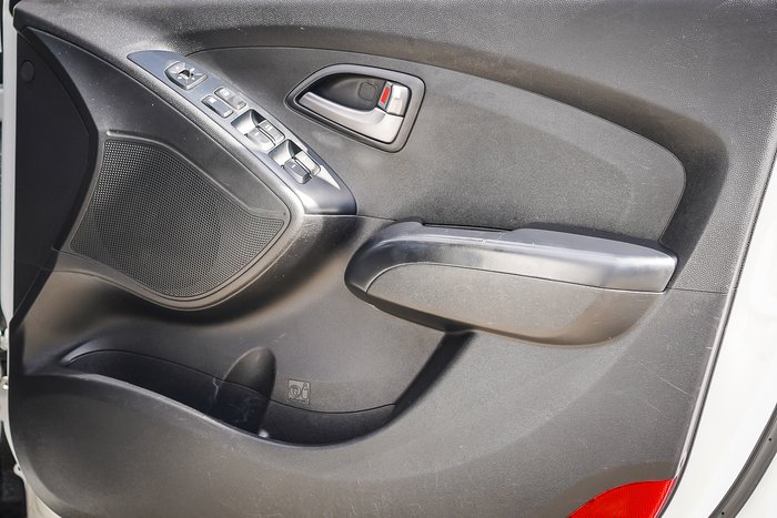 2015 HYUNDAI iX35 ACTIVE (FWD)