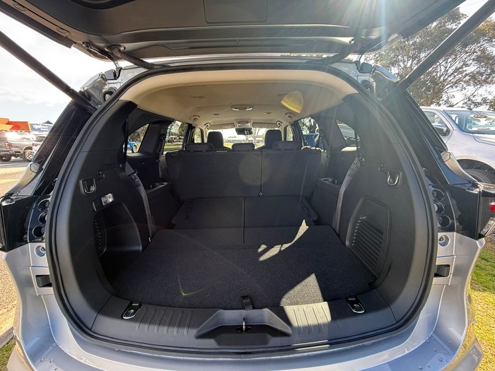 2025 Isuzu MU-X LS-U