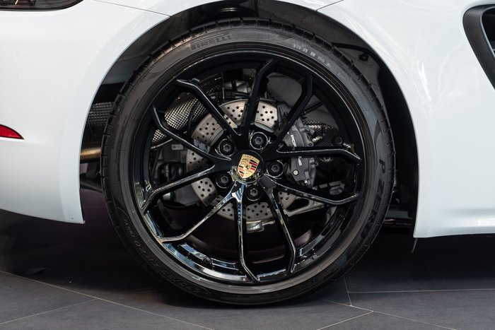 2024 Porsche 718 Boxster Style Edition