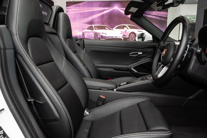 2024 Porsche 718 Boxster Style Edition