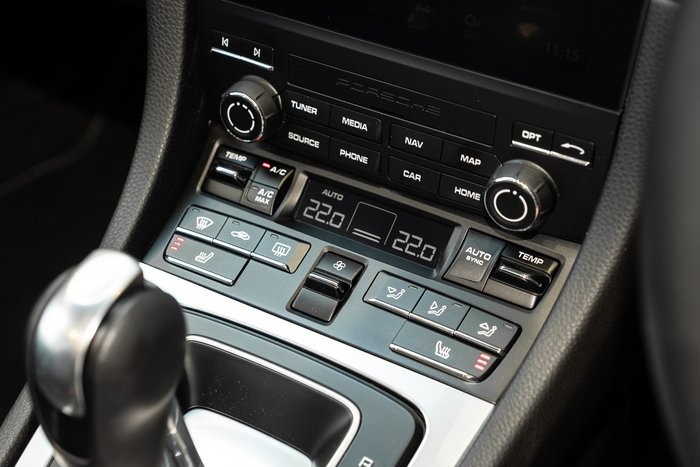 2024 Porsche 718 Boxster Style Edition