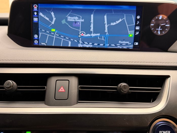 2020 Lexus UX250h Luxury 2.0L Hybrid Auto E-CVT SUV