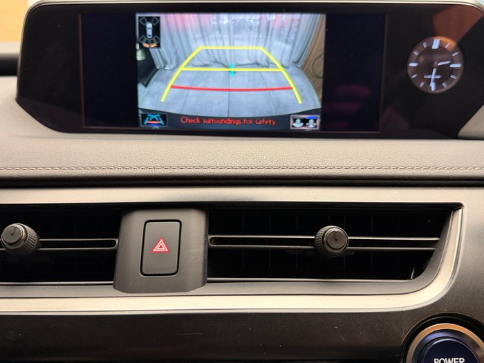 2020 Lexus UX250h Luxury 2.0L Hybrid Auto E-CVT SUV