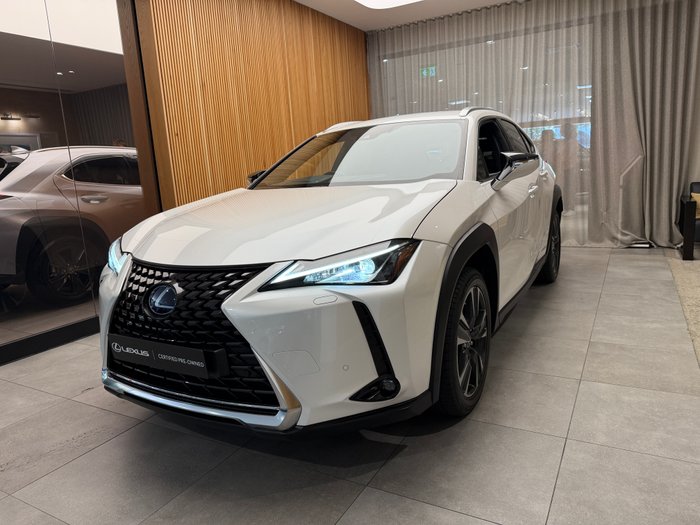 2020 Lexus UX250h Luxury 2.0L Hybrid Auto E-CVT SUV