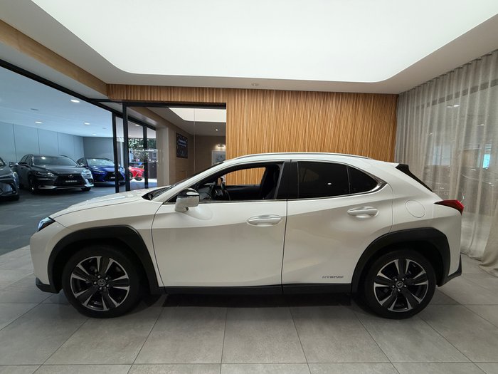 2020 Lexus UX250h Luxury 2.0L Hybrid Auto E-CVT SUV