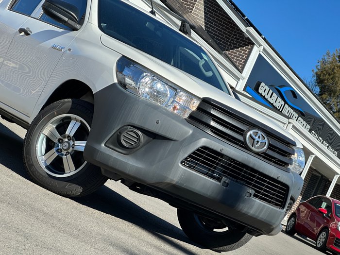2019 TOYOTA HILUX WORKMATE TGN121R MY19 WHITE