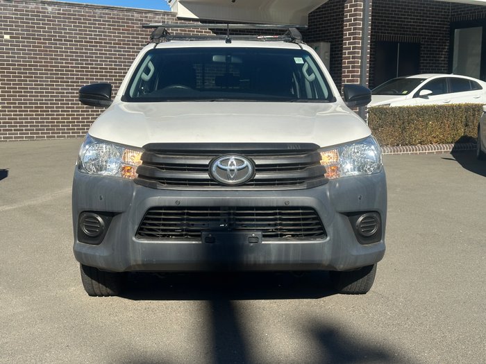 2019 TOYOTA HILUX WORKMATE TGN121R MY19 WHITE