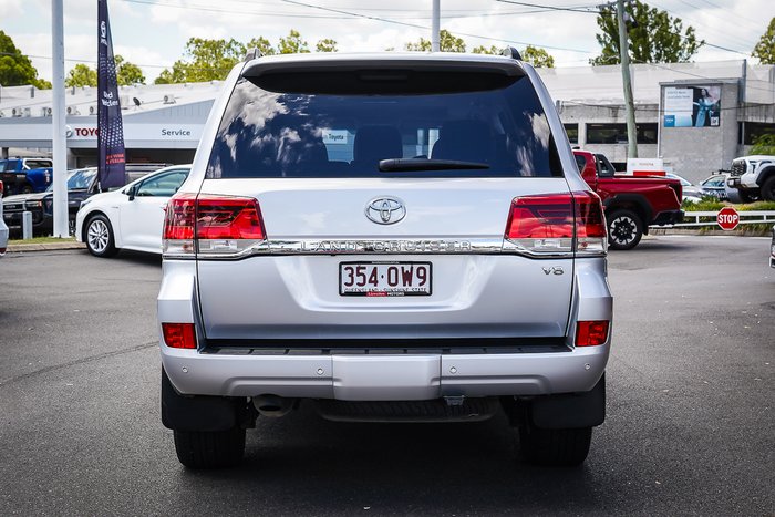 2016 Toyota LANDCRUISER VX