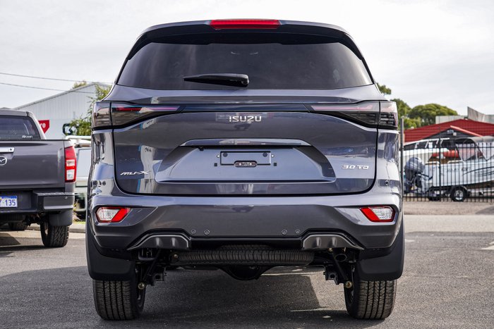 2026 Isuzu MU-X LS-T