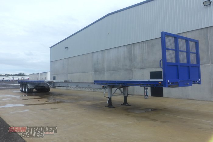 2006 Krueger 45FT-69FT Flat Top Extendable
