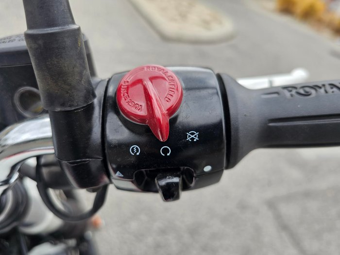 2023 Royal Enfield Interceptor 650  Black