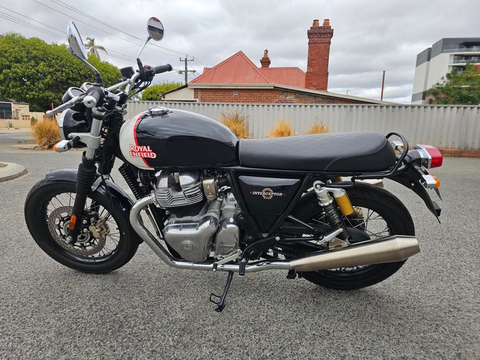 2023 Royal Enfield Interceptor 650  Black