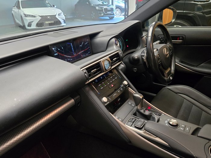 2017 Lexus IS300h F Sport 2.5L Hybrid CVT Sedan