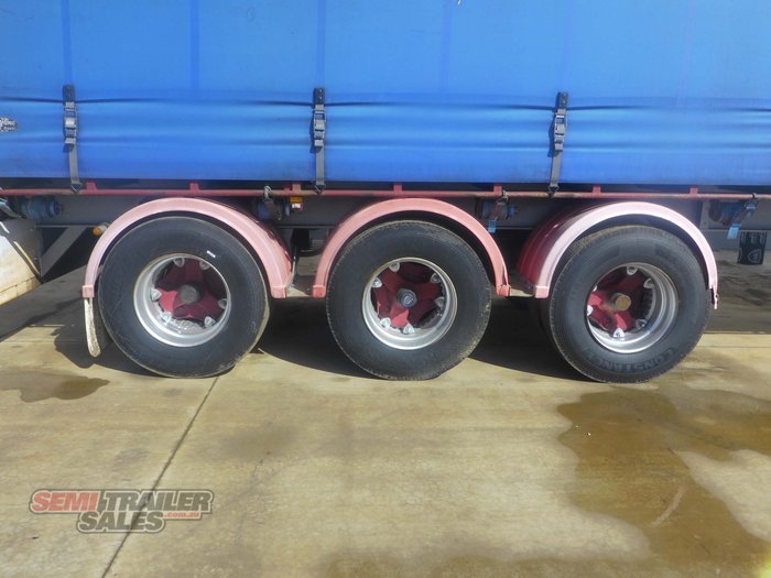 1997 Vawdrey 41FT 20 Pallet Curtainsider