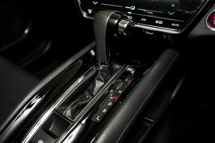 2018 Honda HR-V VTi-S