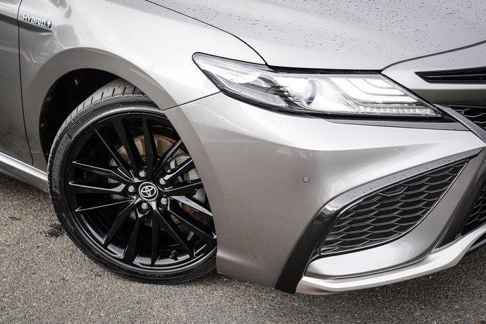 2023 Toyota CAMRY HYBRID SX