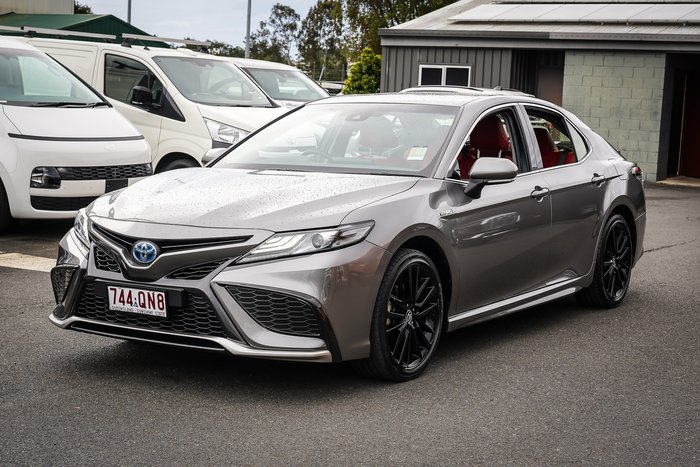 2023 Toyota CAMRY HYBRID SX