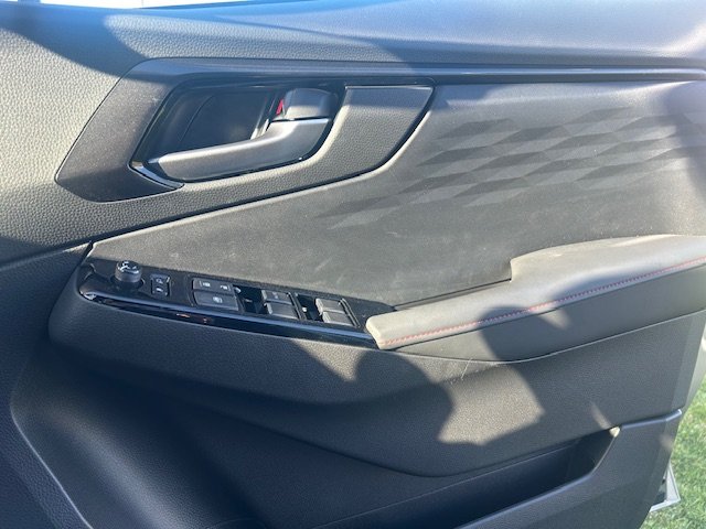 2025 Isuzu D-MAX X-TERRAIN MY24 MERCURY SILVER
