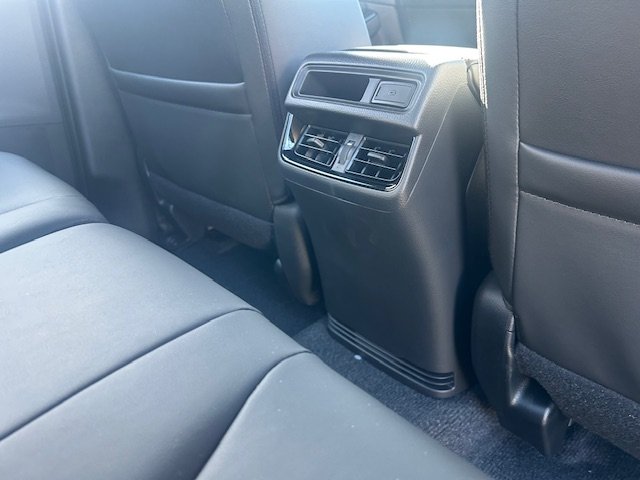 2025 Isuzu D-MAX X-TERRAIN MY24 MERCURY SILVER