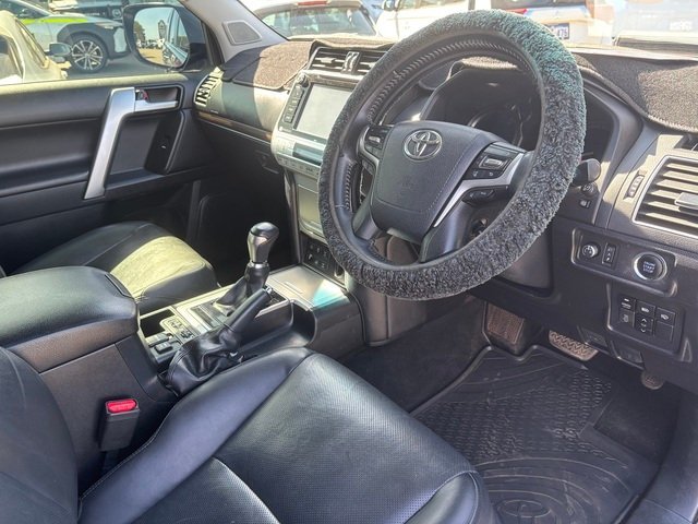 2020 Toyota Prado VX