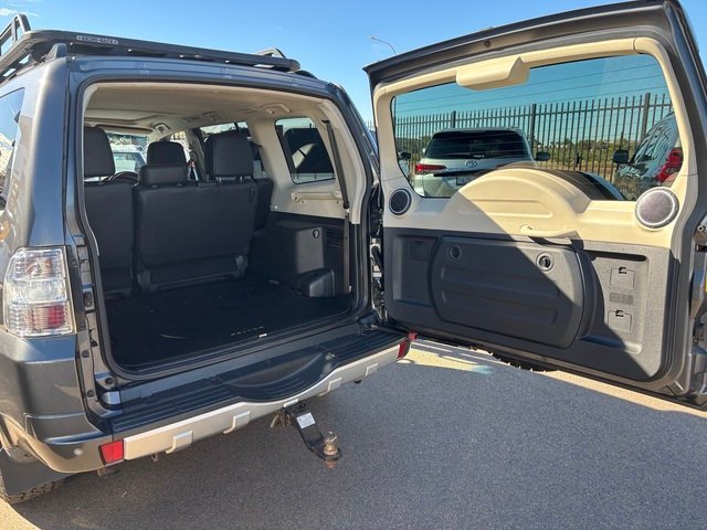 2015 MITSUBISHI PAJERO