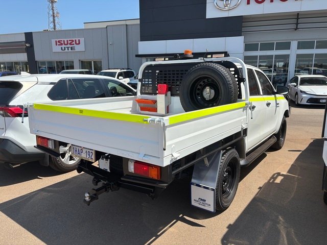 2020 Toyota Hilux SR White