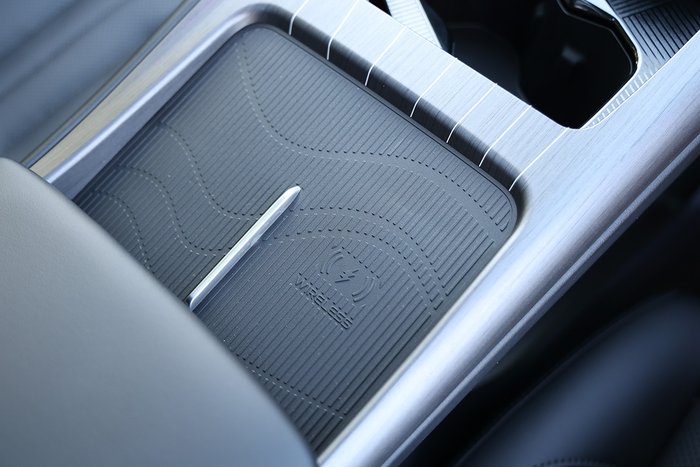 2026 Geely Starray Em-i