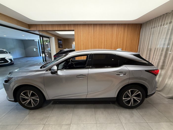 2024 Lexus RX350H Luxury 2WD