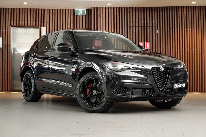 2023 Alfa Romeo Stelvio