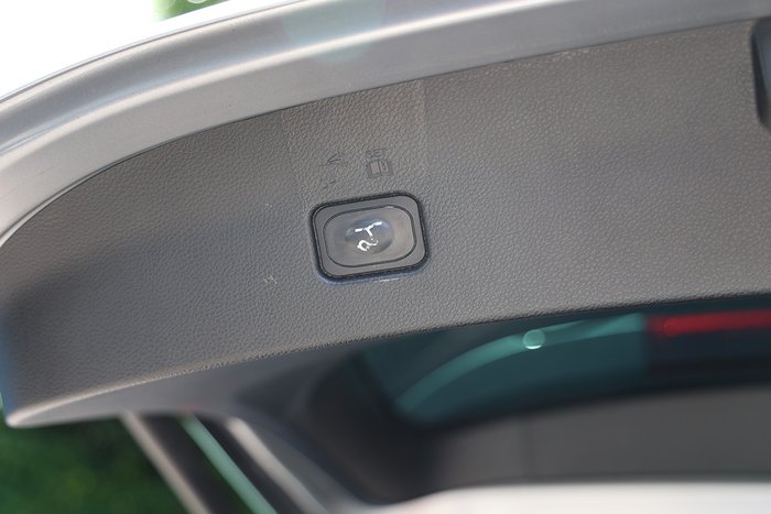 2020 Ford Everest Sport