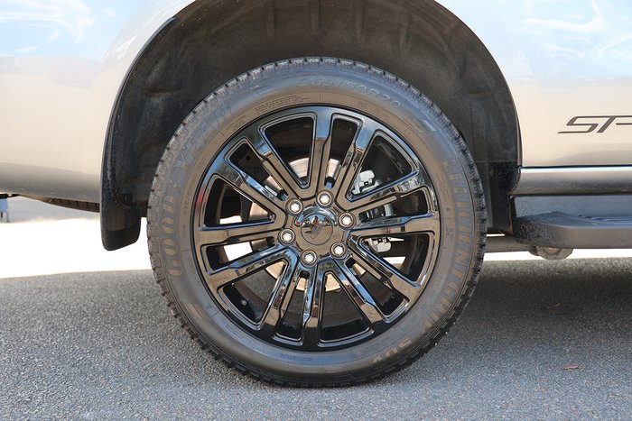 2020 Ford Everest Sport