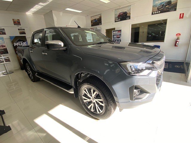 2025 ISUZU D-MAX LSU+