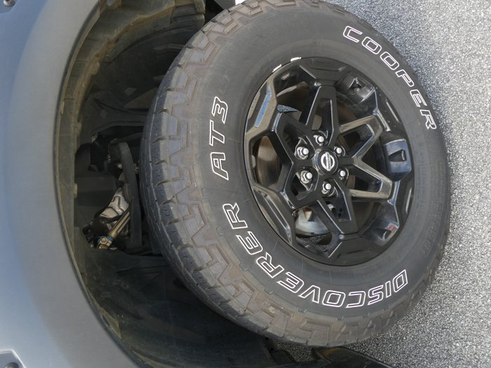 2022 Nissan Navara SL Warrior (4x4)